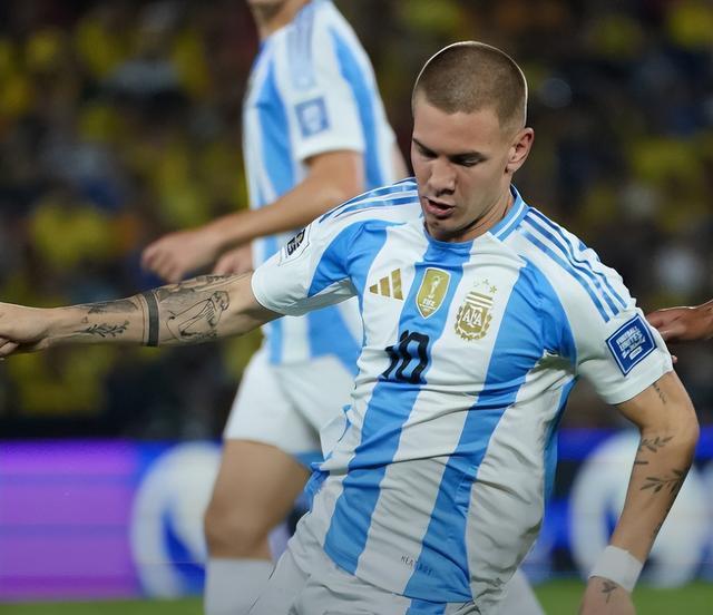 他也将缺席, tenan, 一审 他也将缺席, tenan, 一审