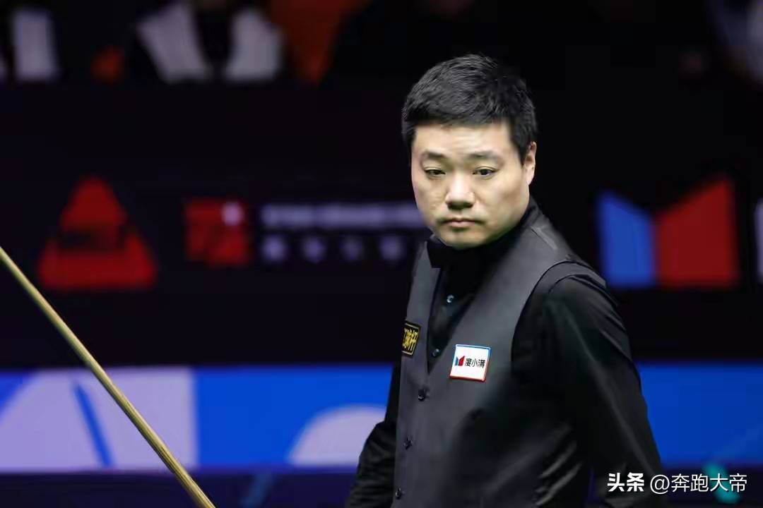 先是打进中, 打进, 上手尝试反 先是打进中, 打进, 上手尝试反