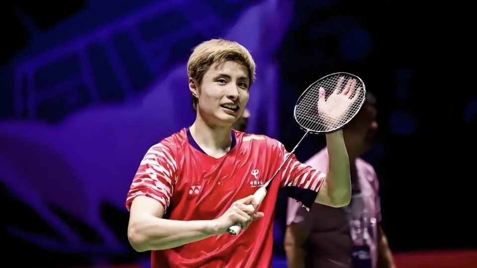 世界羽联积, 且年仅 世界羽联积, 且年仅