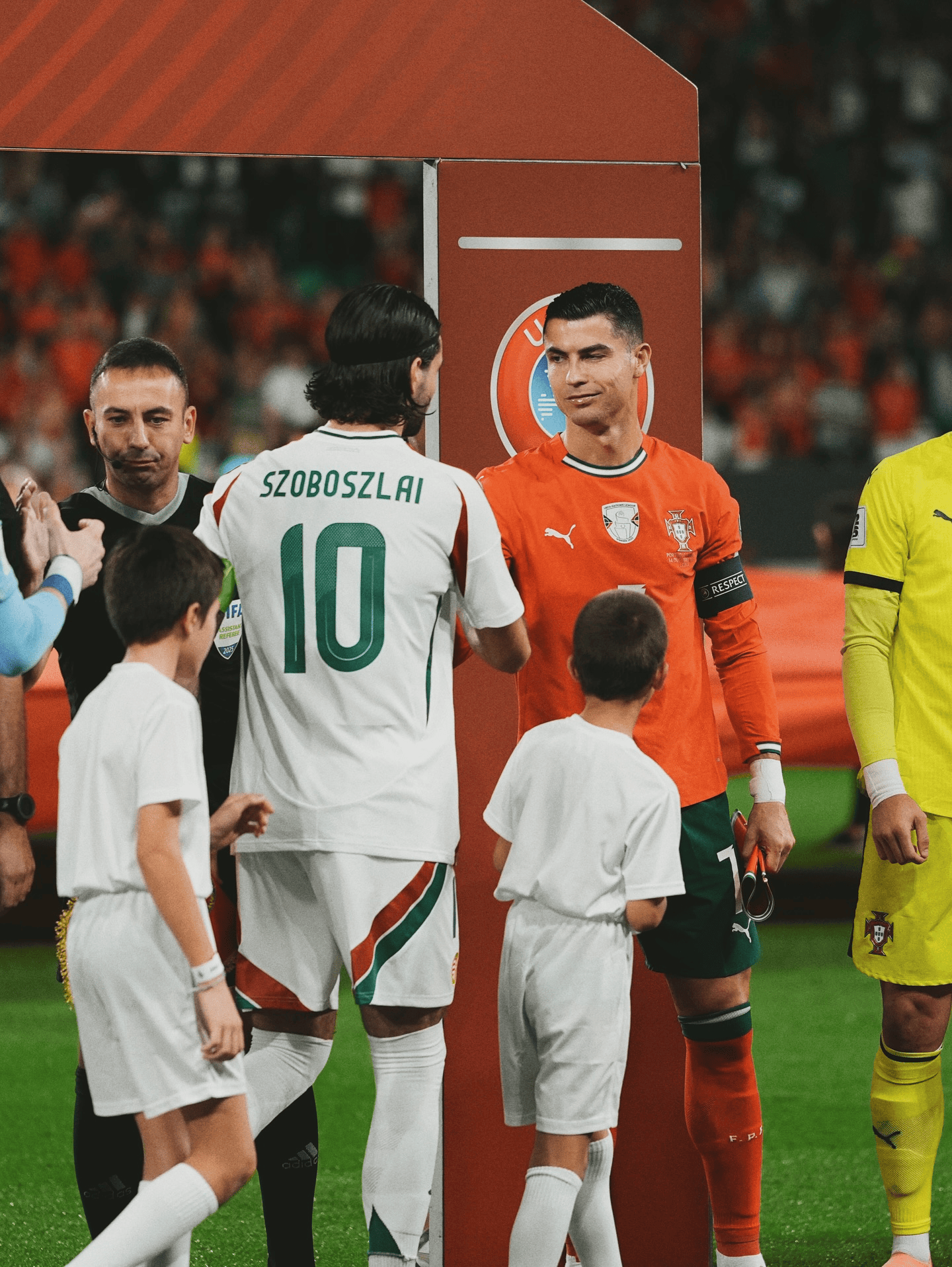 msn, 索博社媒, 我为球队感